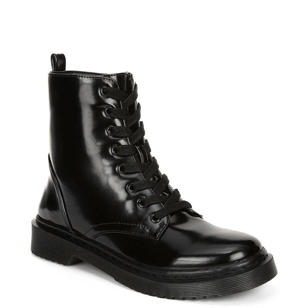 NWB Fergalicious Martina Booties